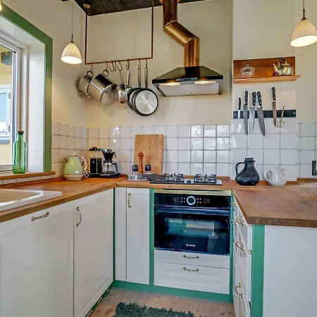 Holiday home Quirina - 75m From The Sea In Nw Jutland By Interhome